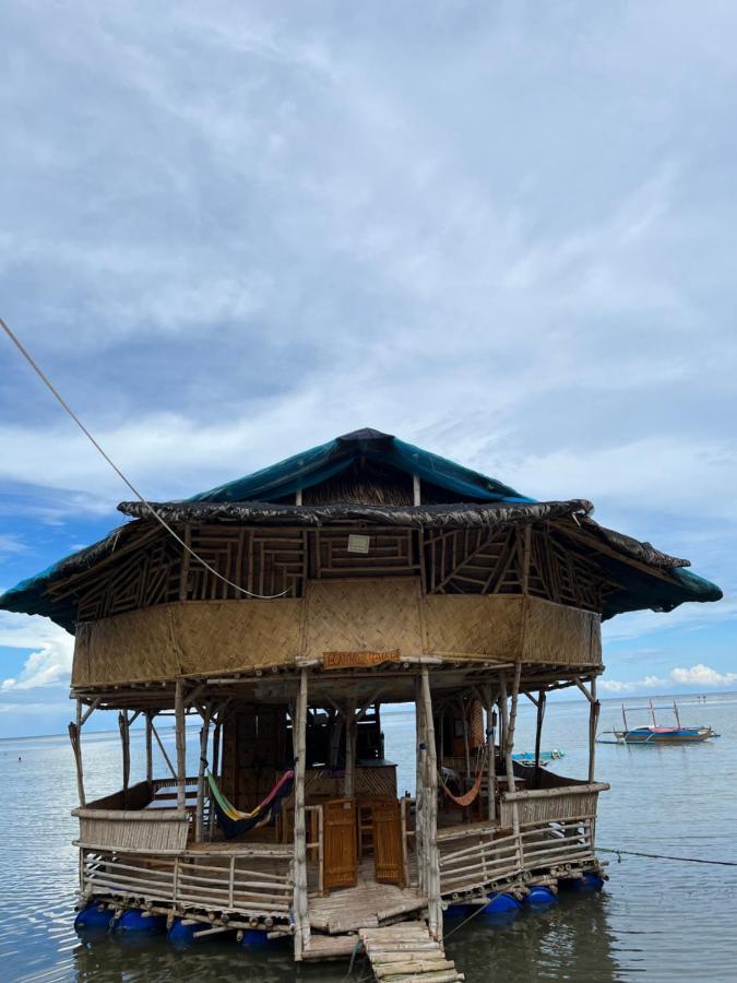 Bamboo Nest Beachfront Hotel Puerto Princesa Exterior photo