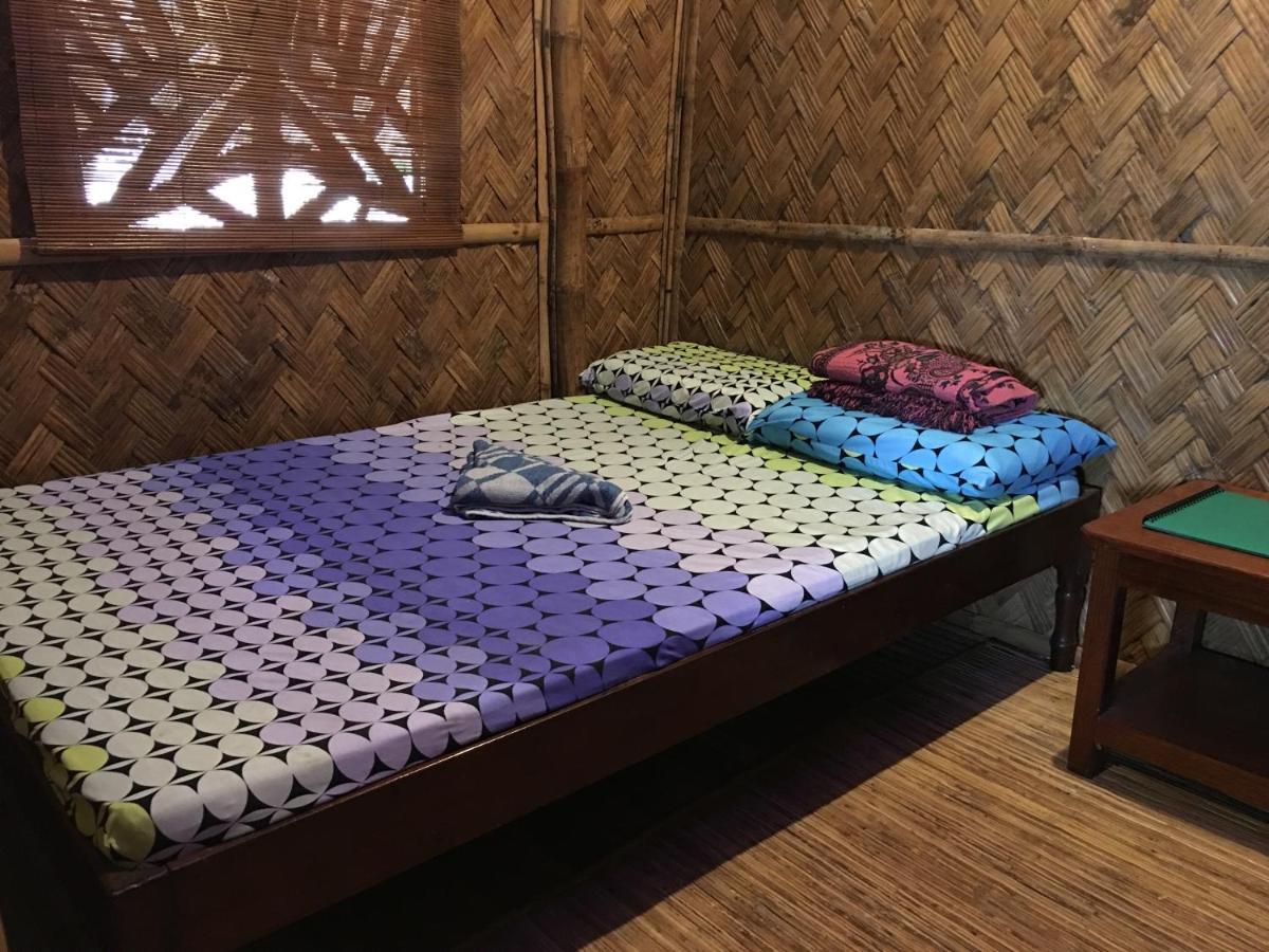 Bamboo Nest Beachfront Puerto Princesa Exterior photo